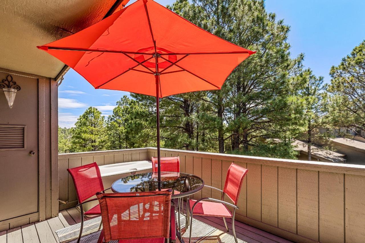 Вилла Delightful 1 Bdrm Country Club Retreat With Mt Elden Views! Флагстафф Экстерьер фото